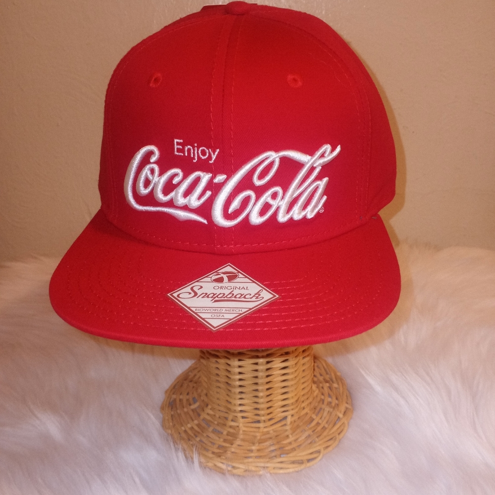 Bioworld,  Coca-Cola Original Snapback Cap.